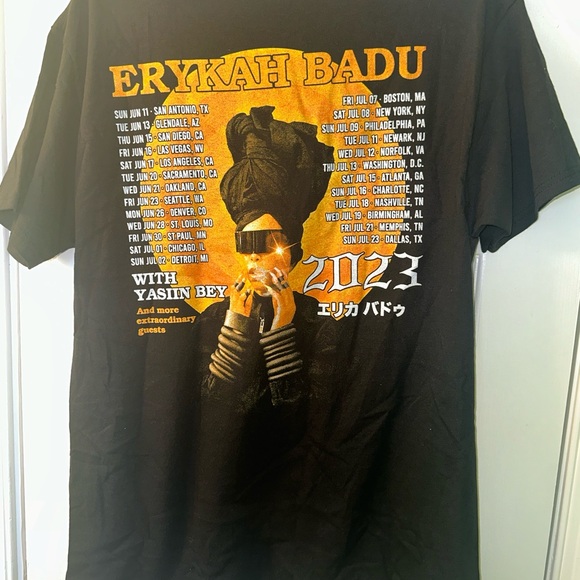 Erykah Badu “Unfollow me tour” Concert T-shirt - Picture 7 of 7